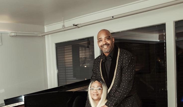 The Wedding Website of Antonio Lipscomb and Dr. Leah Grayer