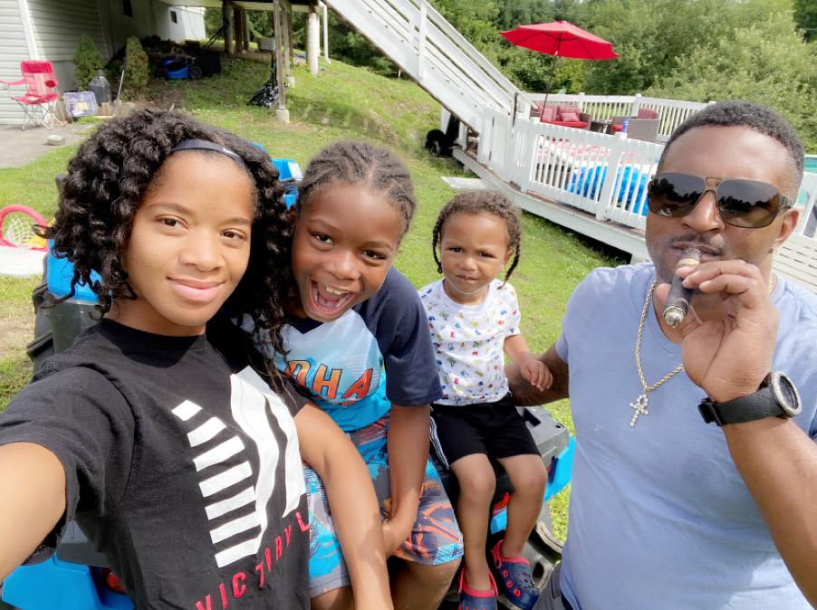 The Wedding Website of Aliqua Walker and Elston Mackey II