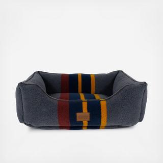 Vintage Camp Lake Kuddler Dog Bed