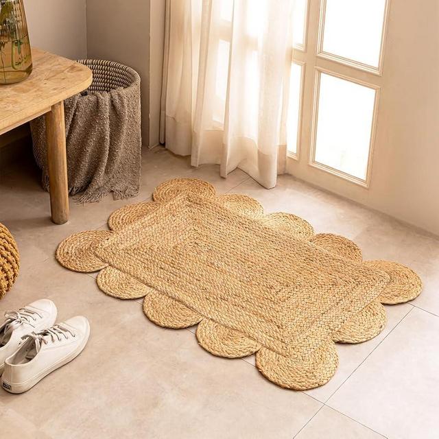 HOMEMONDE Natural Jute Area Rug 2x3ft Braided Scalloped Boho Home Decor Handwoven Indoor Rug for Kitchen, Doormat, Bedroom, Entryway