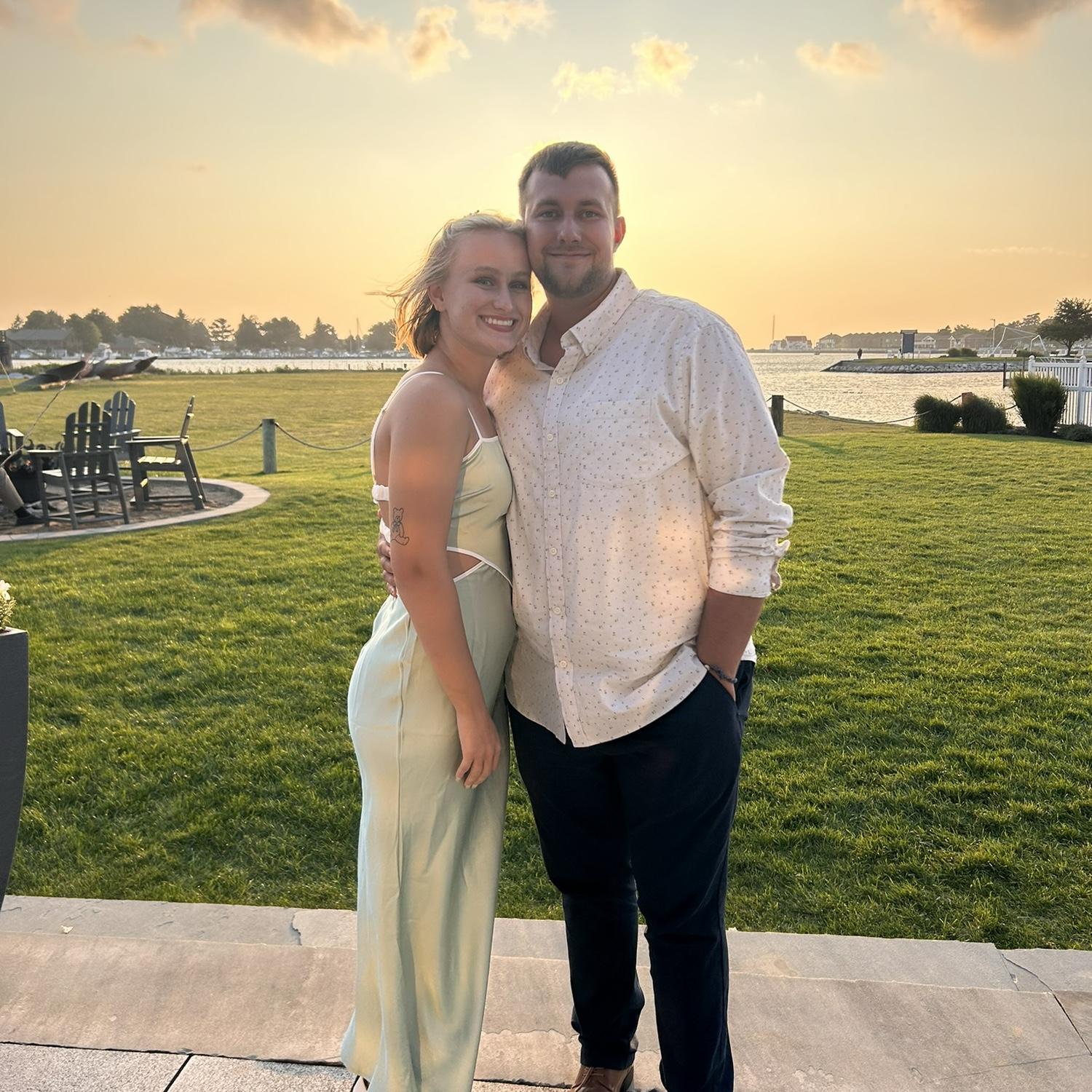 Wedding date to Layla’s mom’s wedding!
