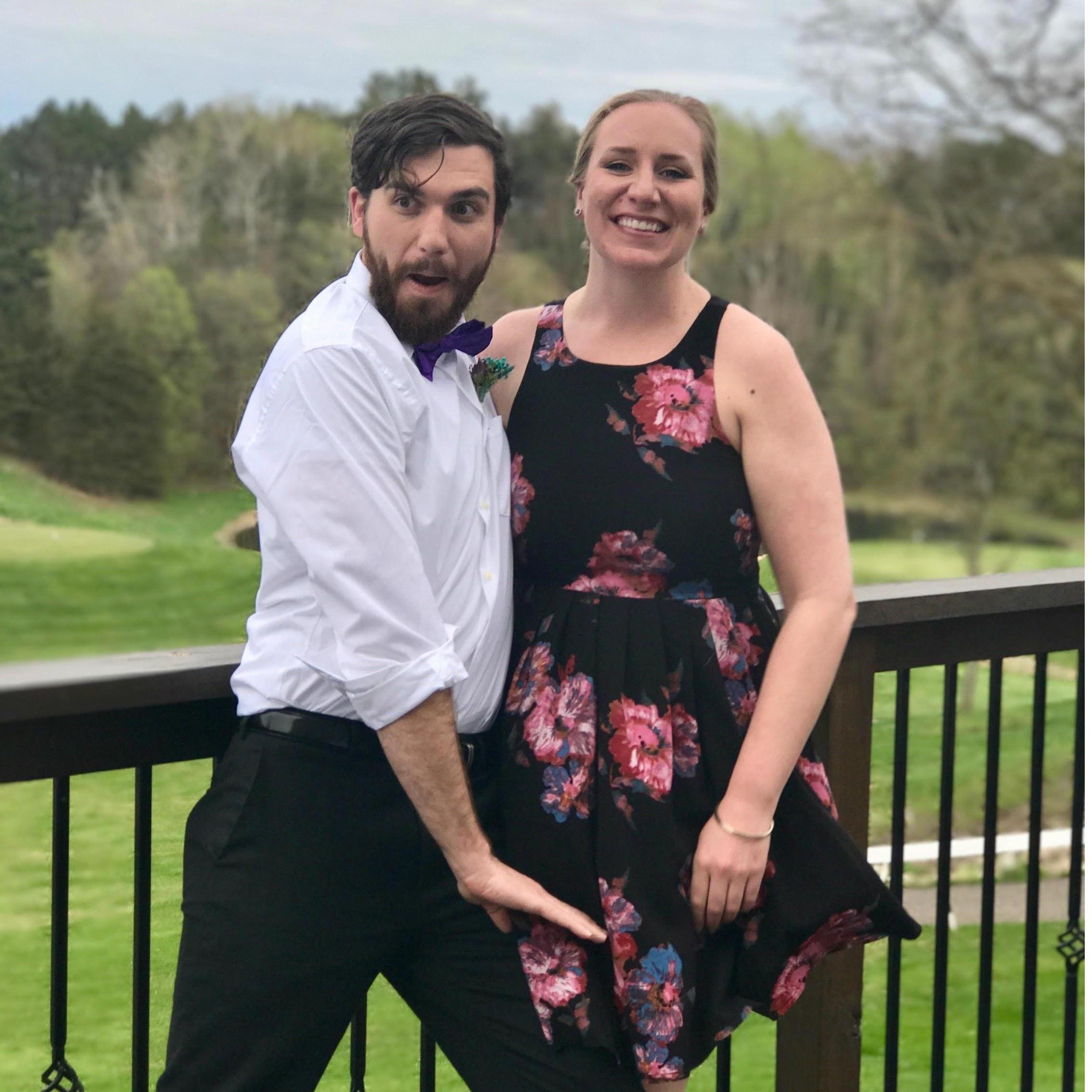 Mitch helped Karen avoid a wardrobe malfunction at his sister Bri's wedding in April 2017