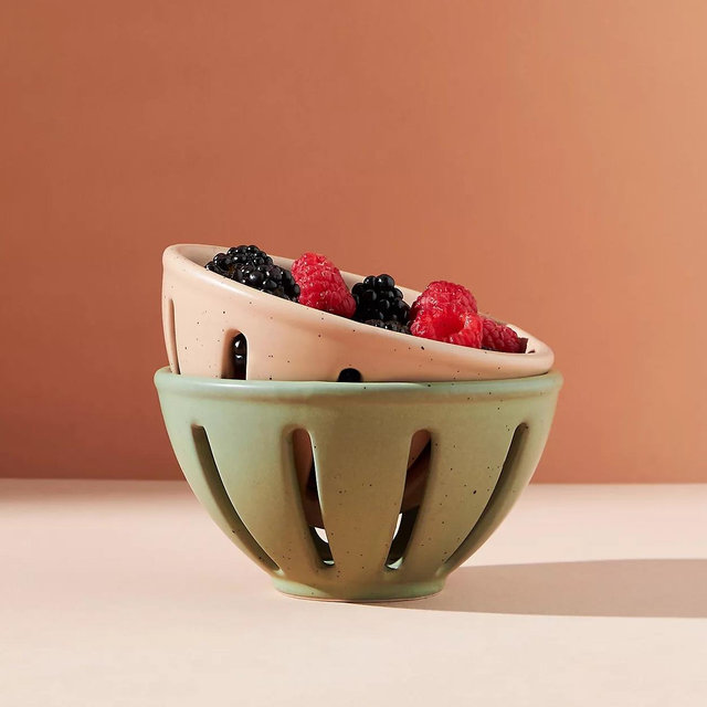 Cottage Stoneware Berry Basket
