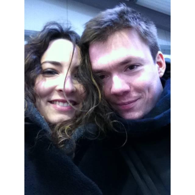 Our first photo together! We were in a zoo near Oxford in front of some giraffes 🦒!