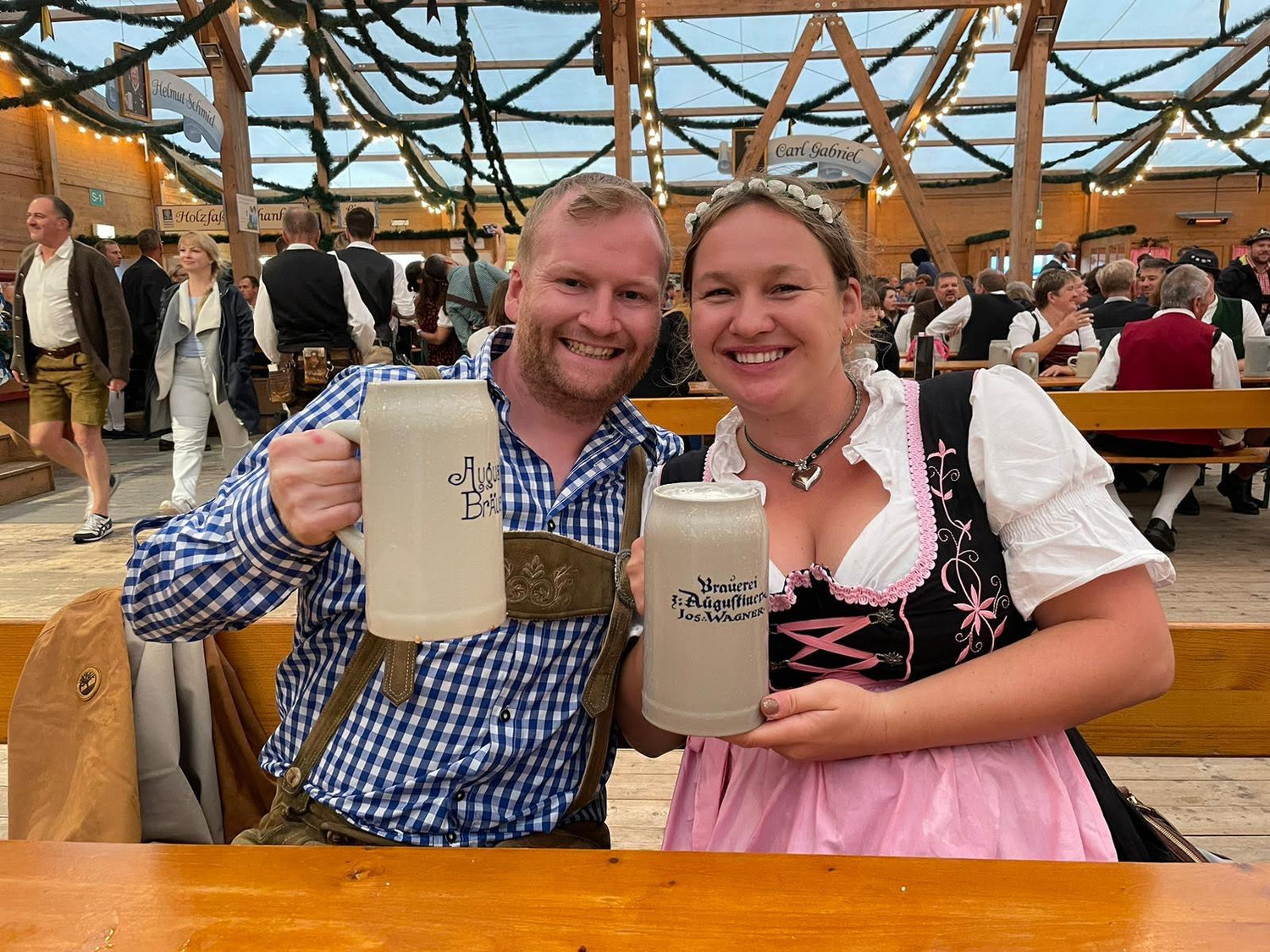 The Wedding Website of Stephanie Estner-Byer and Joshua Barrell