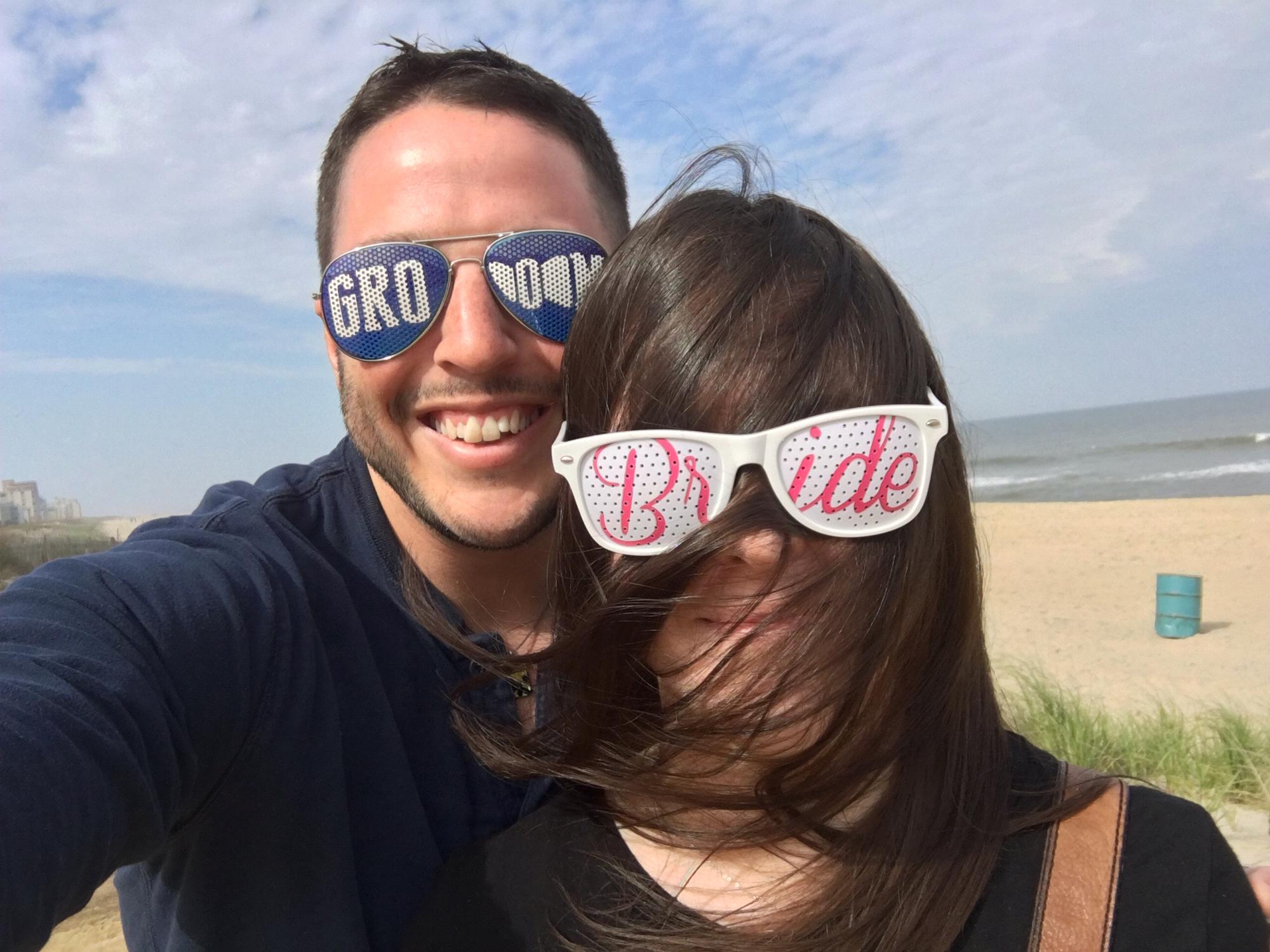 It’s windy on da beach!