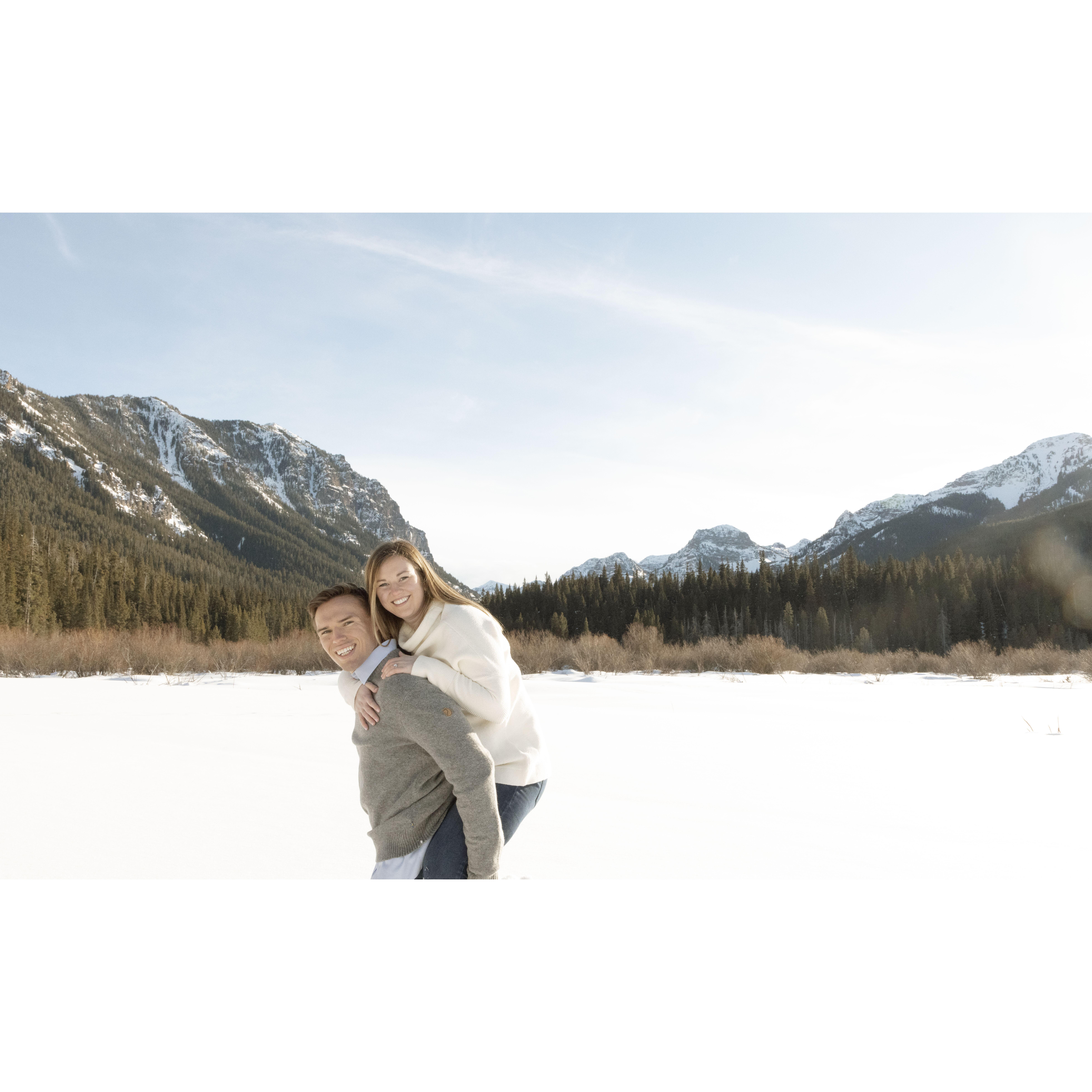 Celebrating getting engaged with some beautiful pictures in the snow