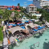 Kin ha Isla Mujeres Restaurant and Kayak