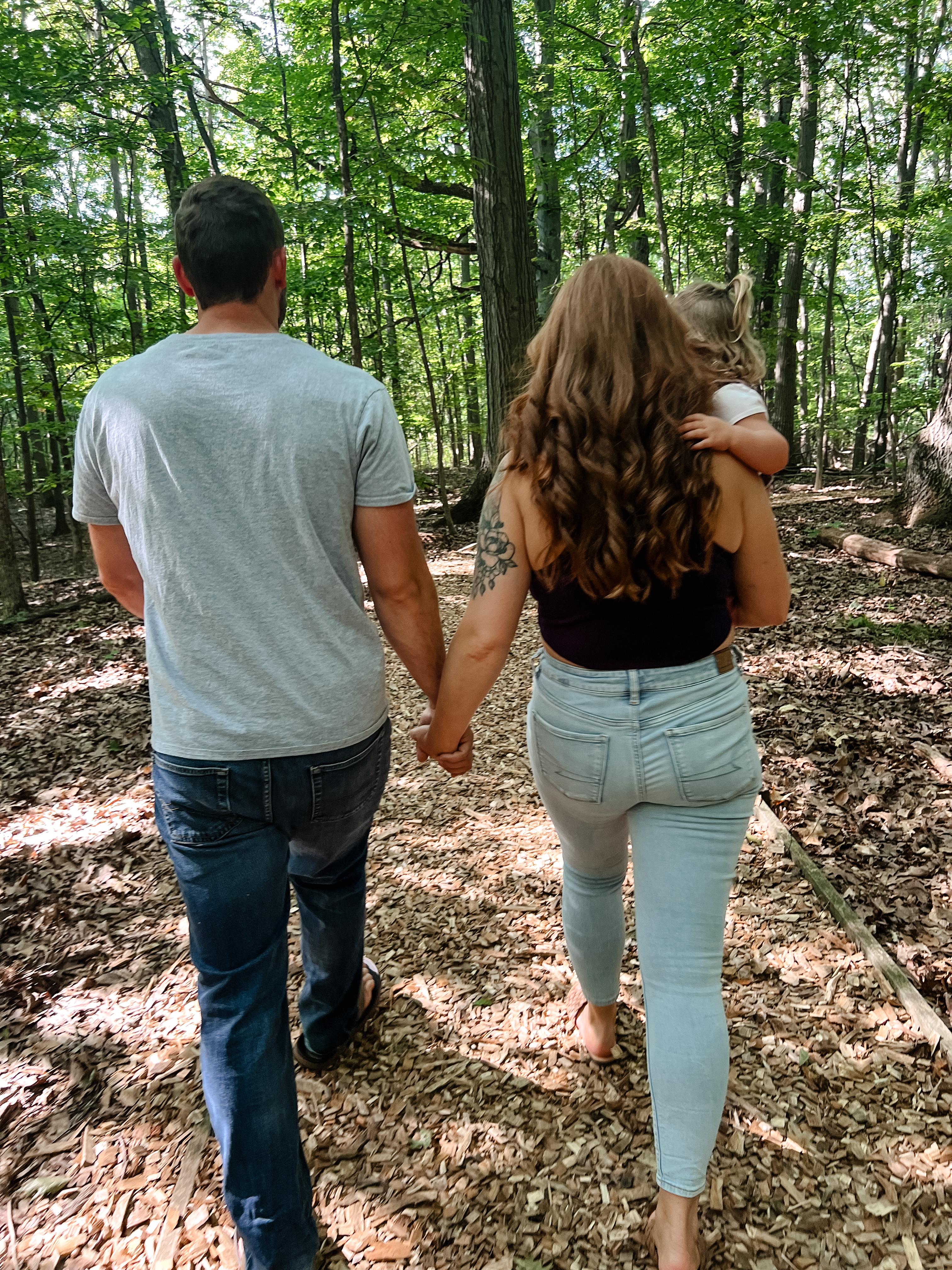 The Wedding Website of Jessica Moffatt and Tyler Lumsden