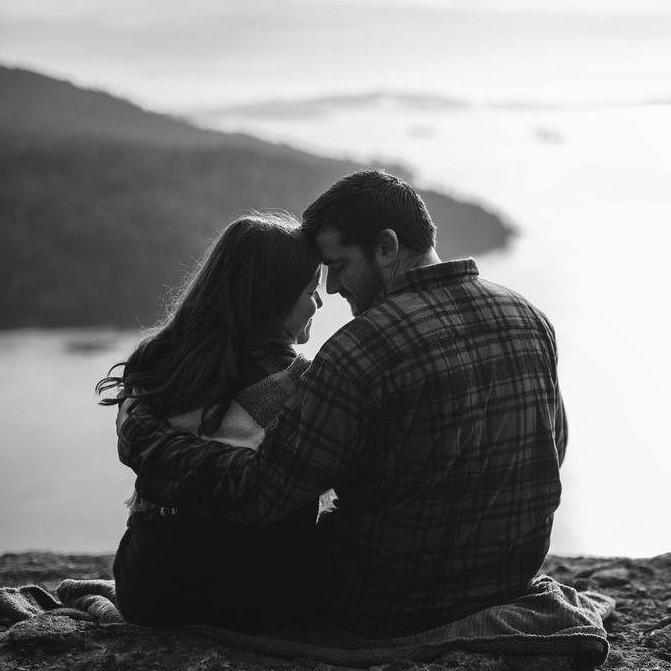 Engagement Photo - Swept Away Photography - Stoney Hill Park, BC