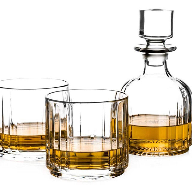 Crystal Whisky Set, Combo Stackable 3 Piece Whisky Set with 1 Decanter and 2 Tumblers