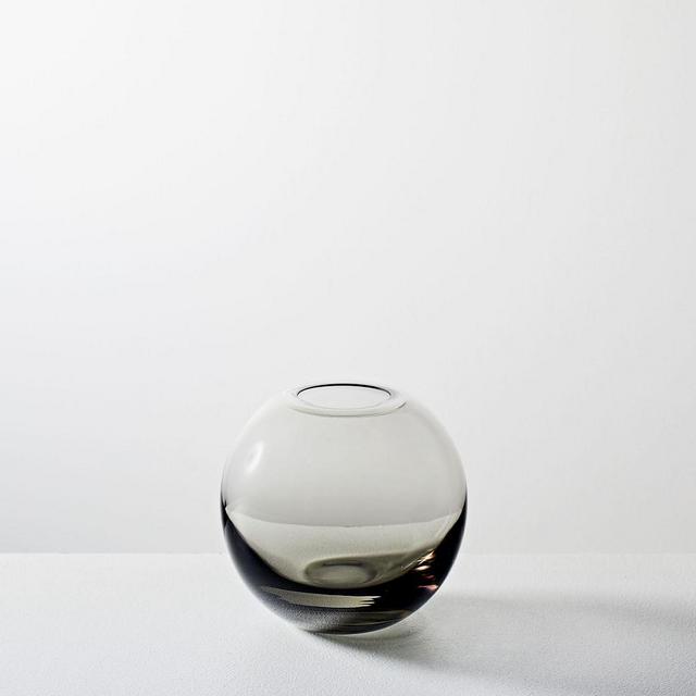 Foundations Vase, Smoke, 4.25"h Glass Bud