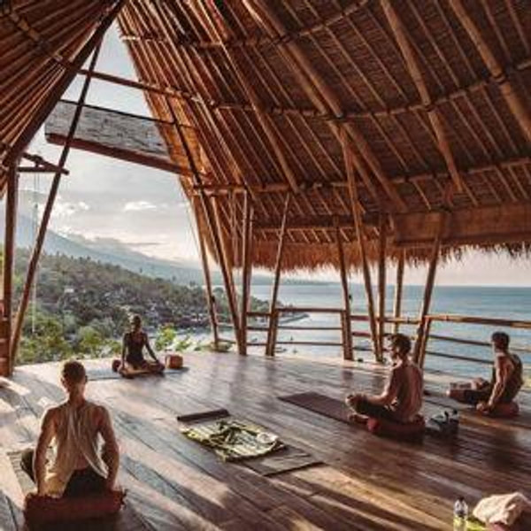 Honeymoon Fund: Yoga / gym classes in Uluwatu