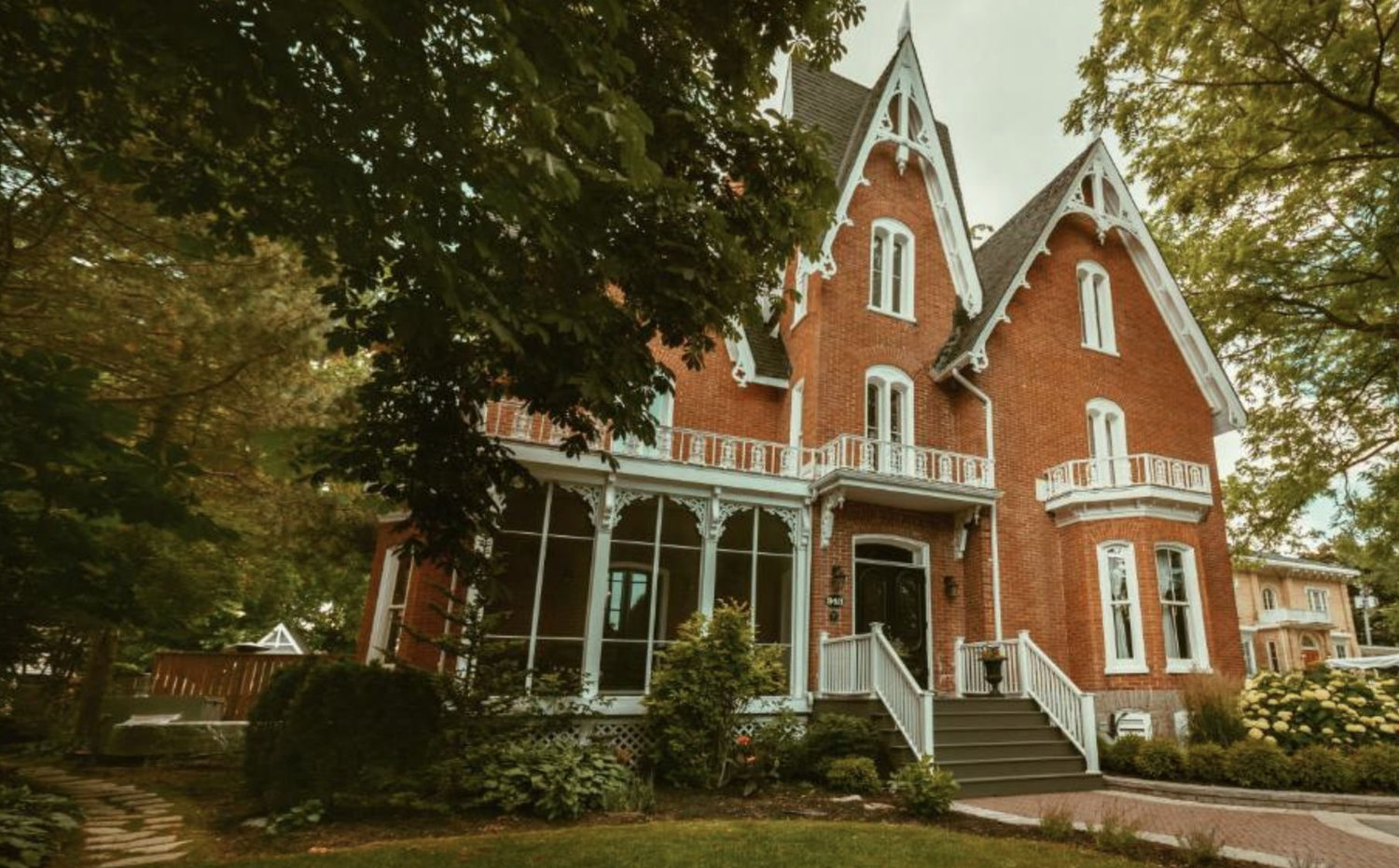 The Wedding Website of Meghan Wainwright and Matt Climans