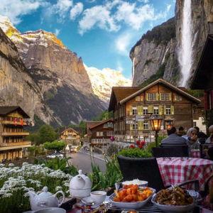 Lunch in Lauterbrunnen