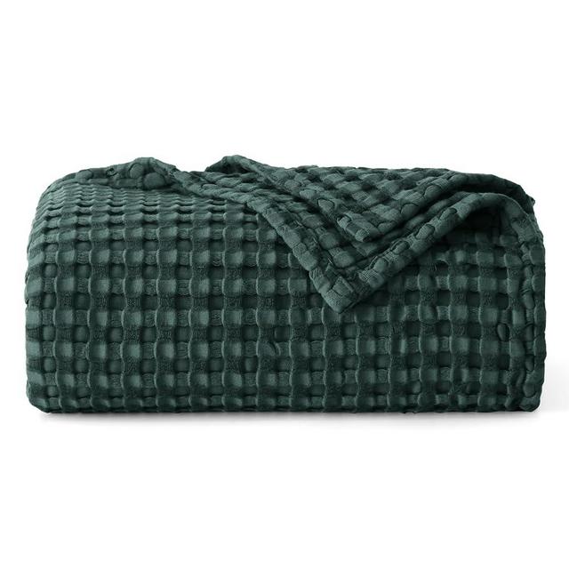 Bedsure Cooling Cotton Waffle Weave Throw Blanket - Lightweight Breathable Blanket of Rayon Derived from Bamboo for Hot Sleepers, Luxury Throws for Bed, Couch and Sofa, Dark Green, 50x70 Inches