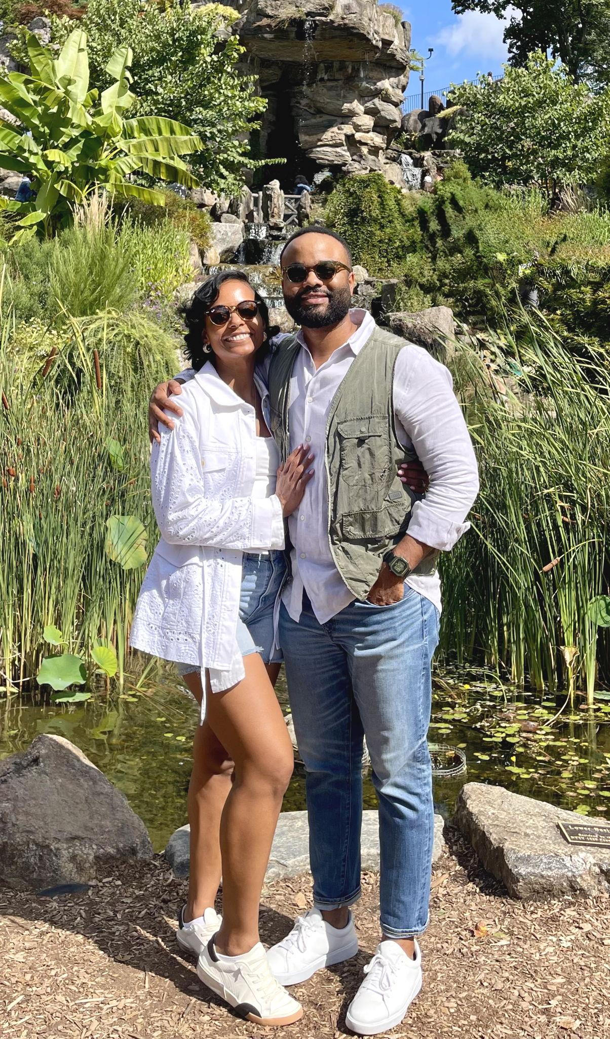 The Wedding Website of Evelyn Payamps and Carlos Martinez