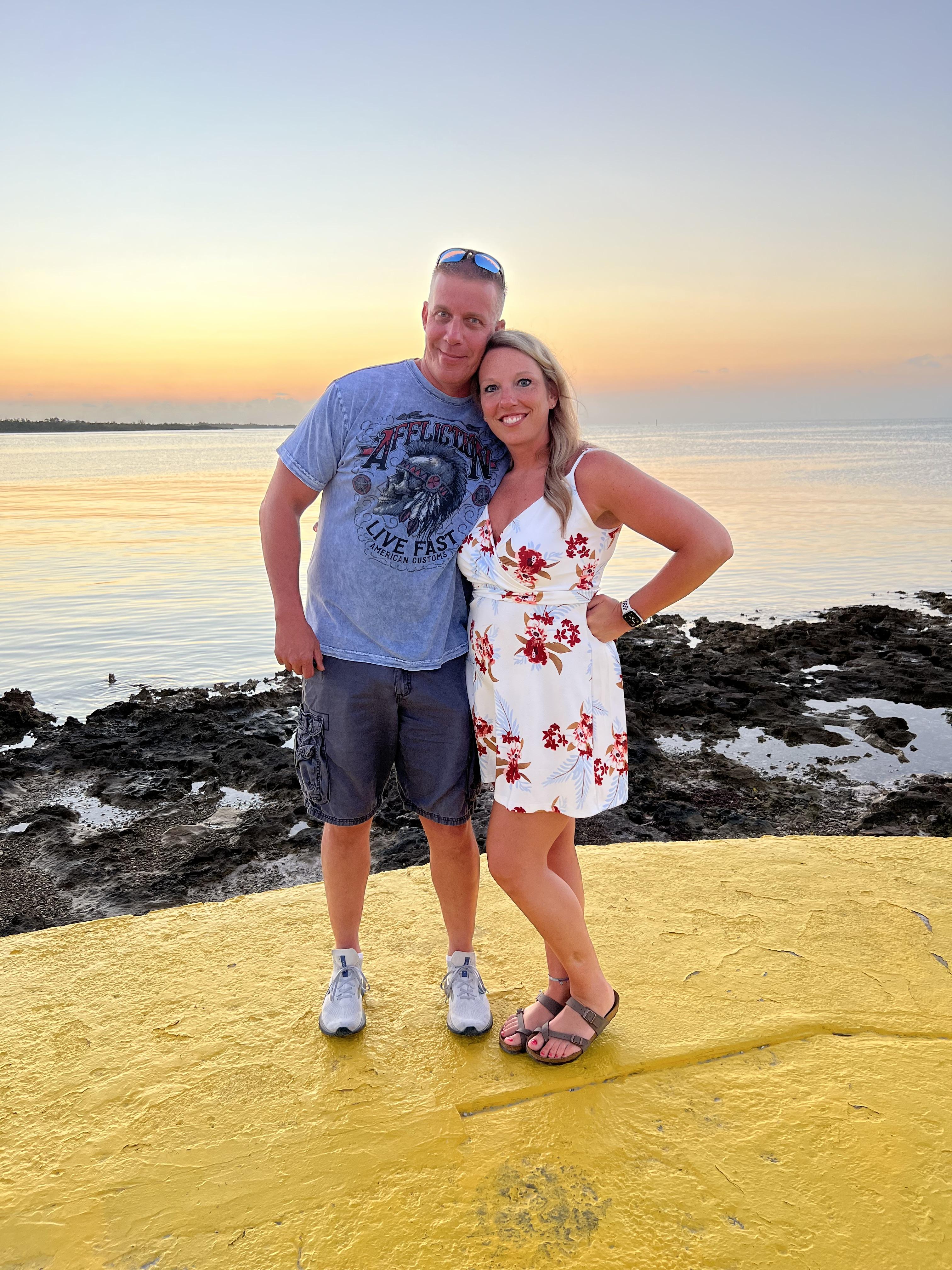 The Wedding Website of Nicole Hartz and Eric Thompson