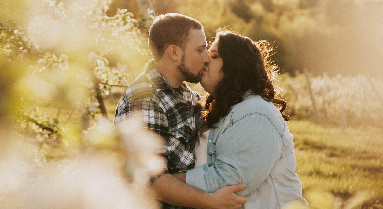 The Wedding Website of Andrea Cowles and David Della Penna
