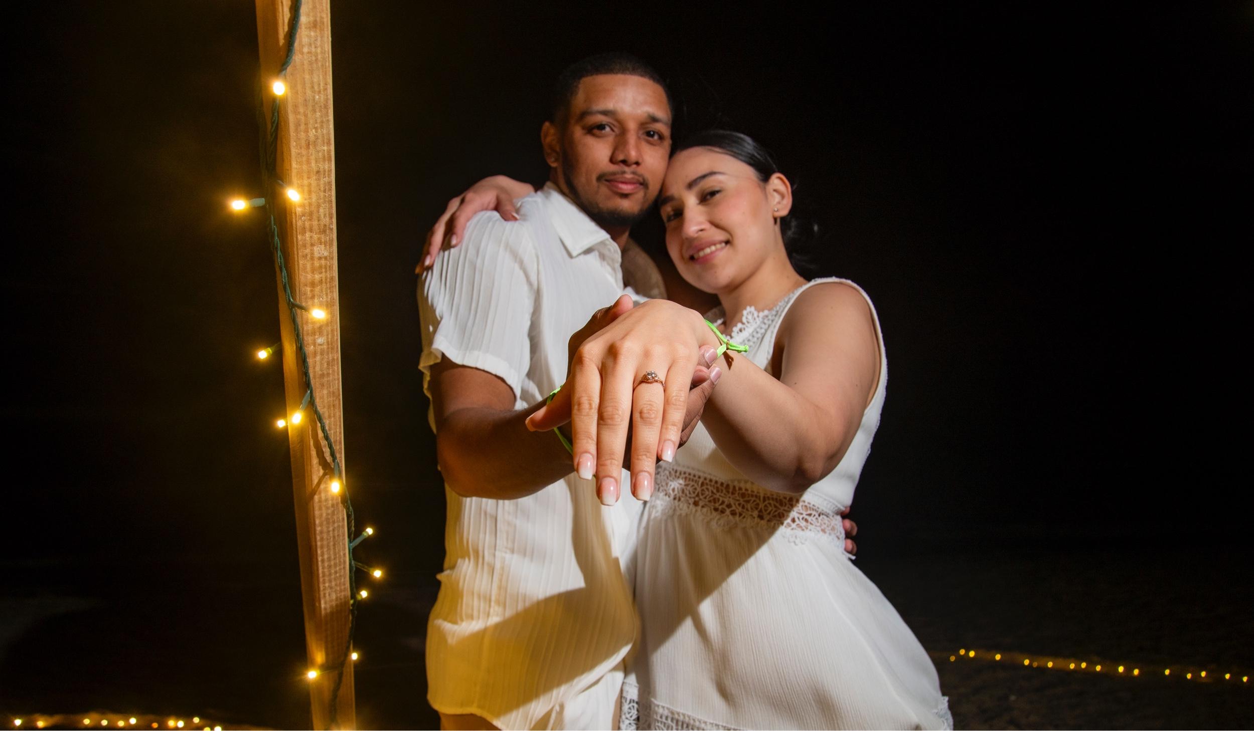The Wedding Website of Adrian Berry and Diana Lemus
