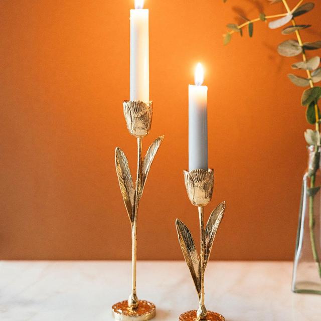 Elegant Gold Leaf Botanical Candle Holders, Set of 2 - Luxurious Decorative Accents for Home, Wedding, Events, and Romantic Evenings