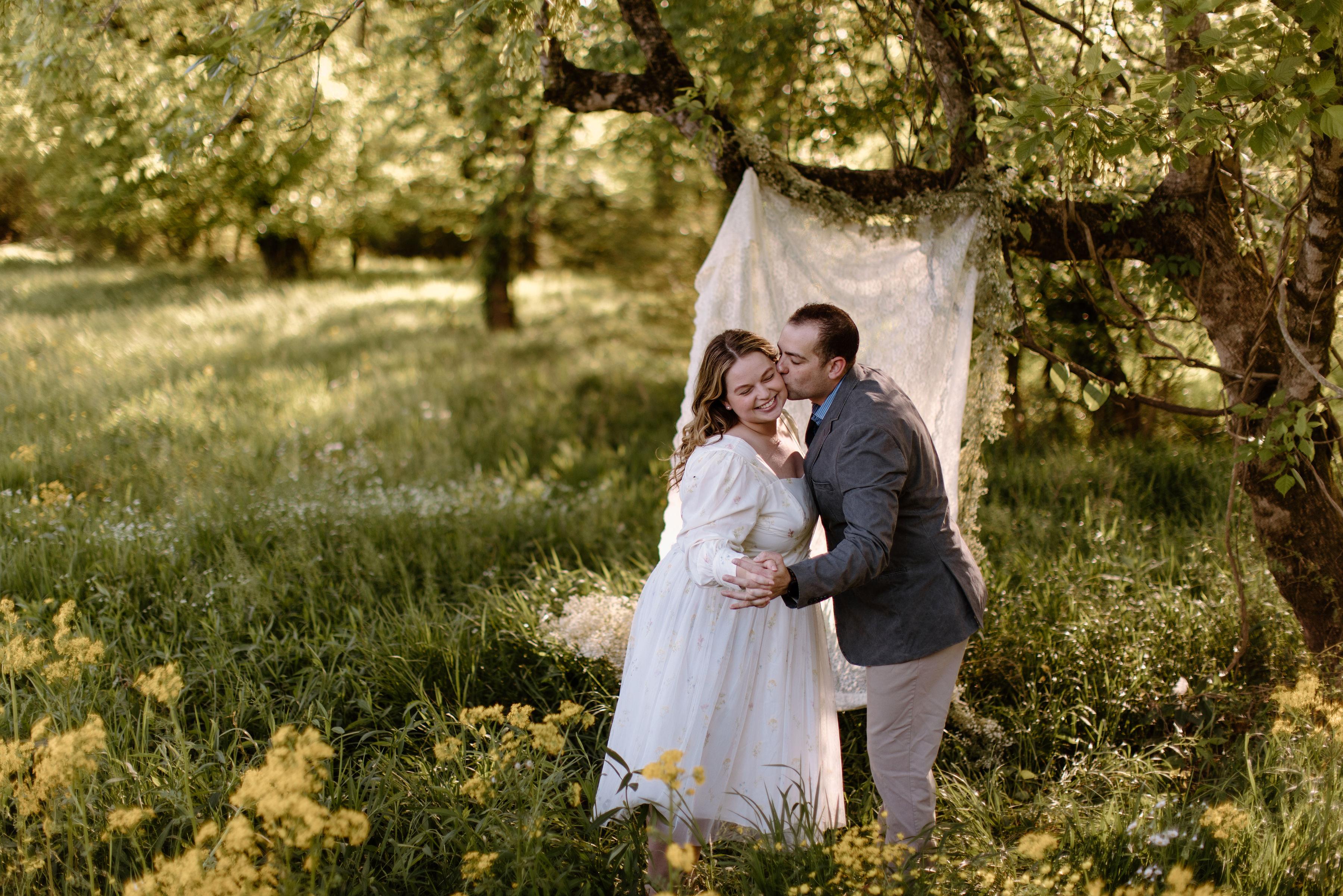 The Wedding Website of Morgan Woody and Cody Toms