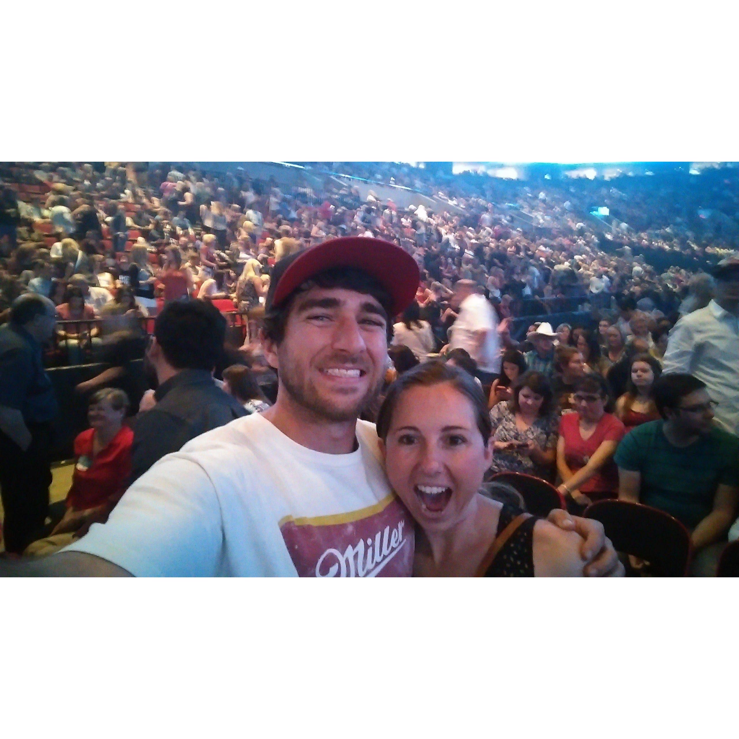 Floor seats at Shania Twain in Portland in 2015