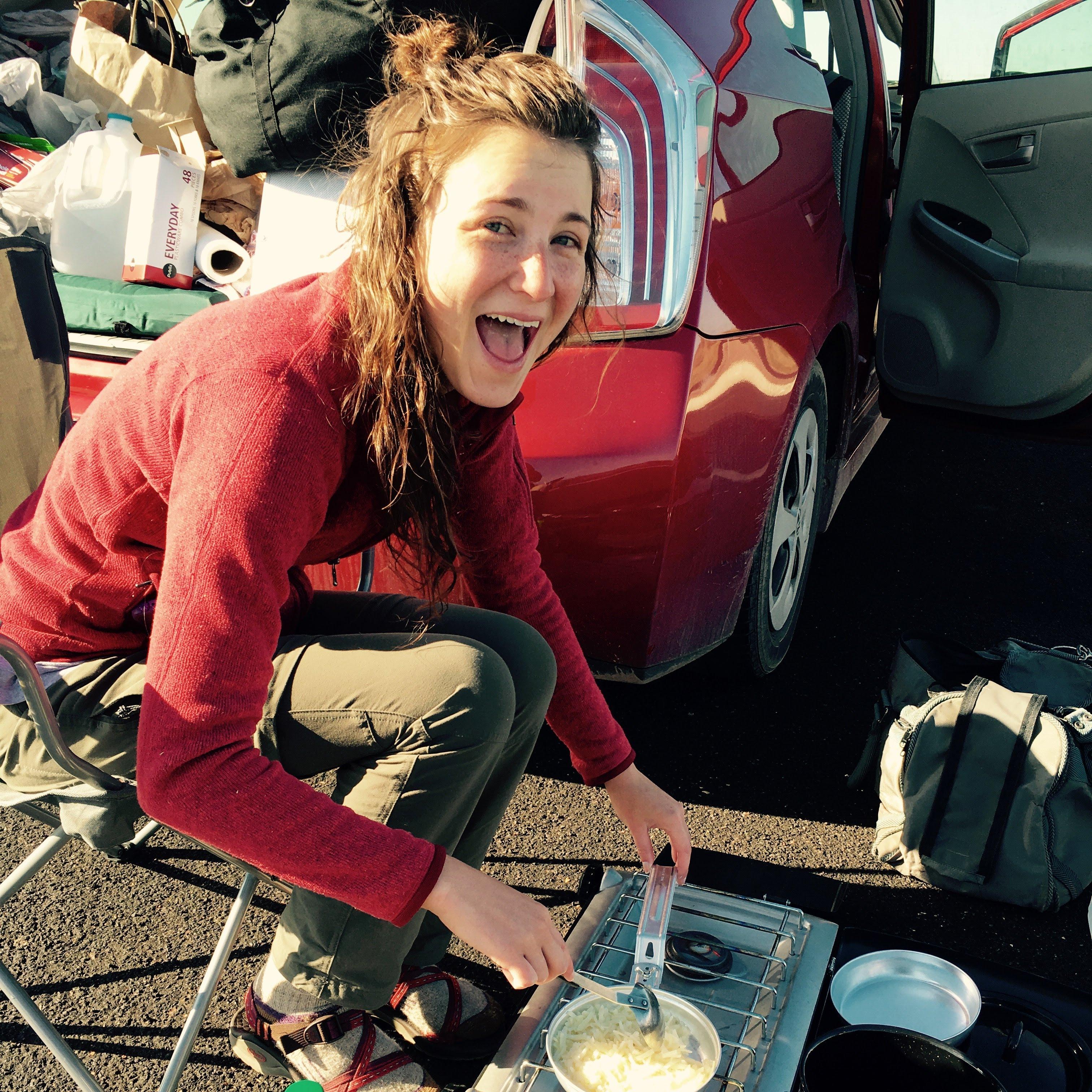 Making breakfast outside the Painted Desert