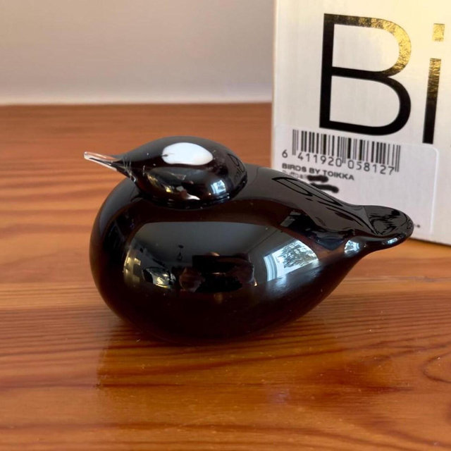 Oiva Toikka Puffball (Kuukunen) Opal Black Glass Bird With Original Box Design Glass by Iittala Finland