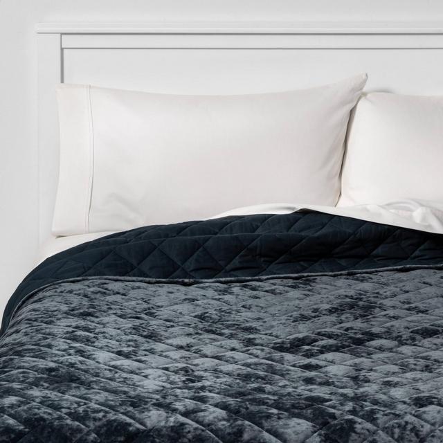 King Velvet Diamond Stitch Quilt Navy - Threshold™