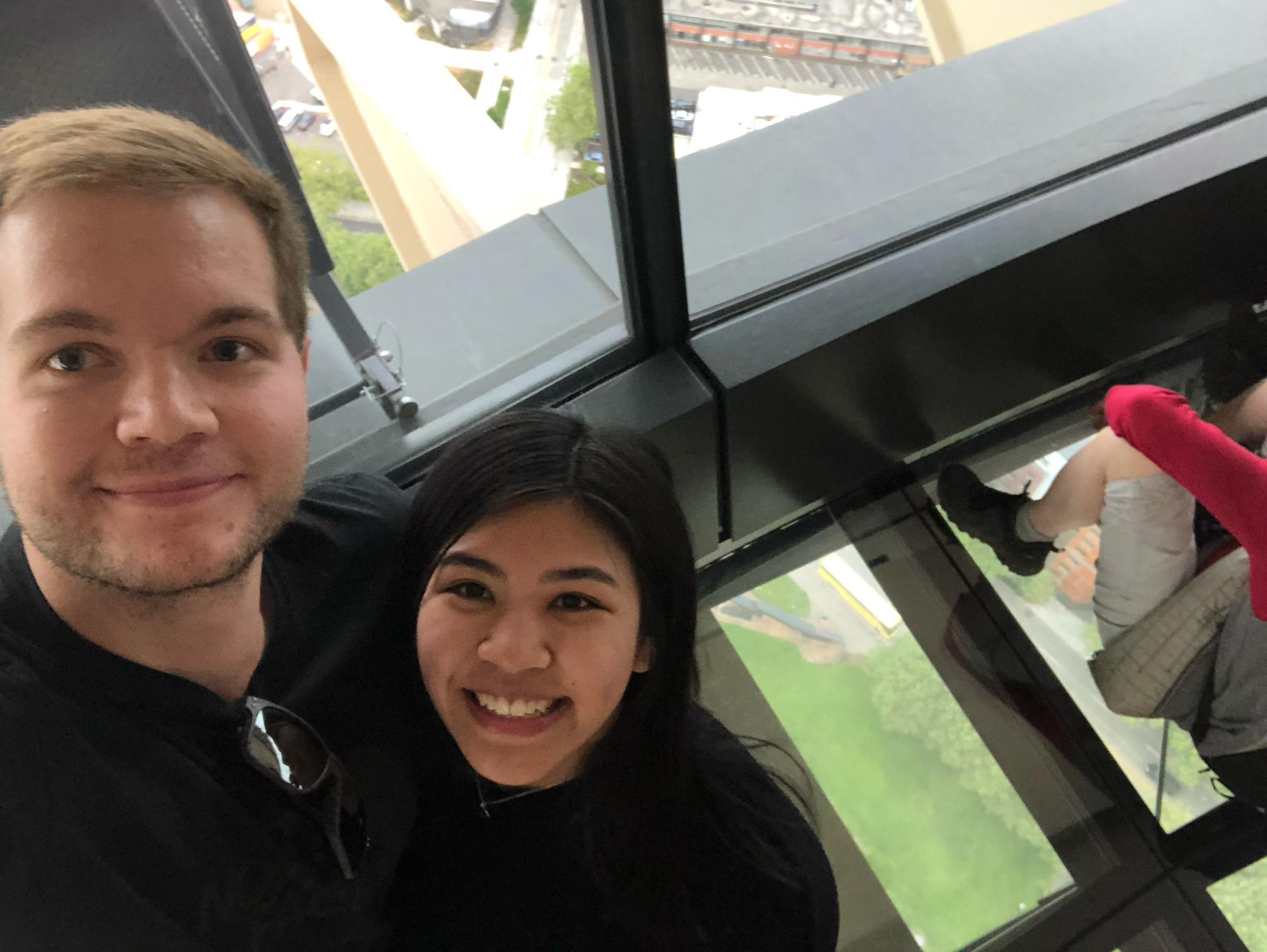 July 6th, 2019
For our second year anniversary, we played tourist in Seattle. Here we are on the Space Needle!