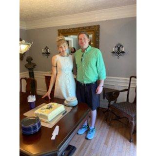 Couple's Shower Cake Cutting