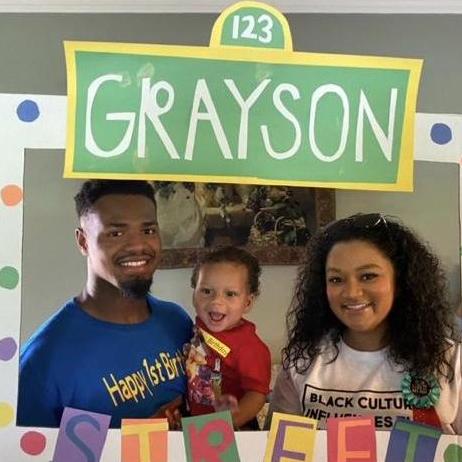 06.20.20
Grayson's first birthday party.