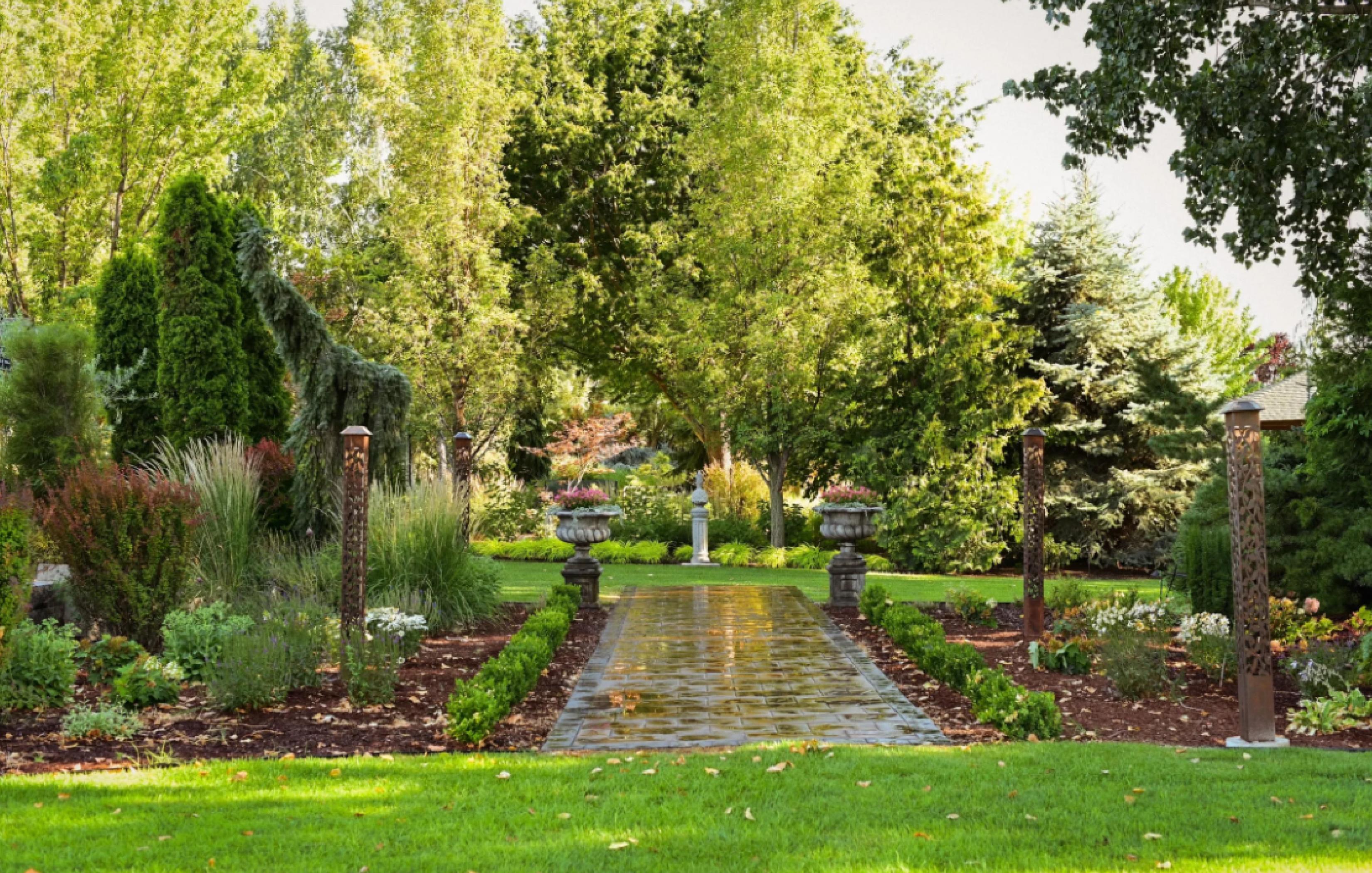 The Wedding Website of Jayme Michaliszyn and Brandon Chafin