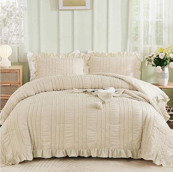 WONGS BEDDING Beige Textured Comforter Set King,3 Pieces Ruffle Farmhouse Shabby Chic Comforter for Queen Bed,Soft Seersucker Boho Bedding Set with 1 Ruffle Comforter,2 Tufted Pillowcases 104"×90"