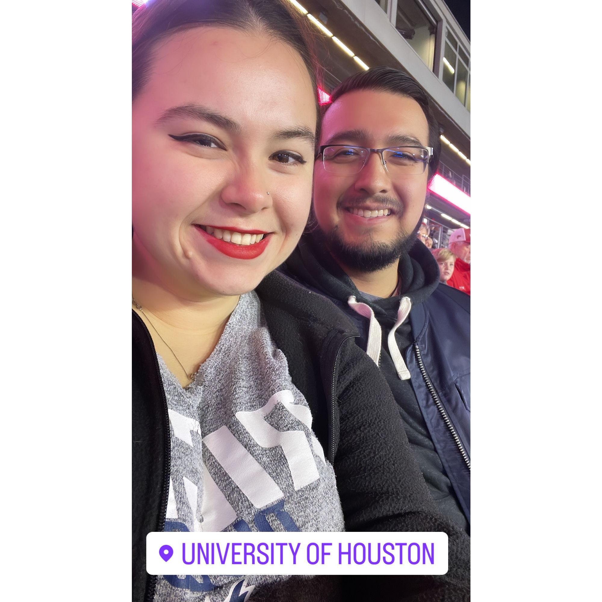 Our first UH football game. Madison's sure that its the first of many. Go coogs!