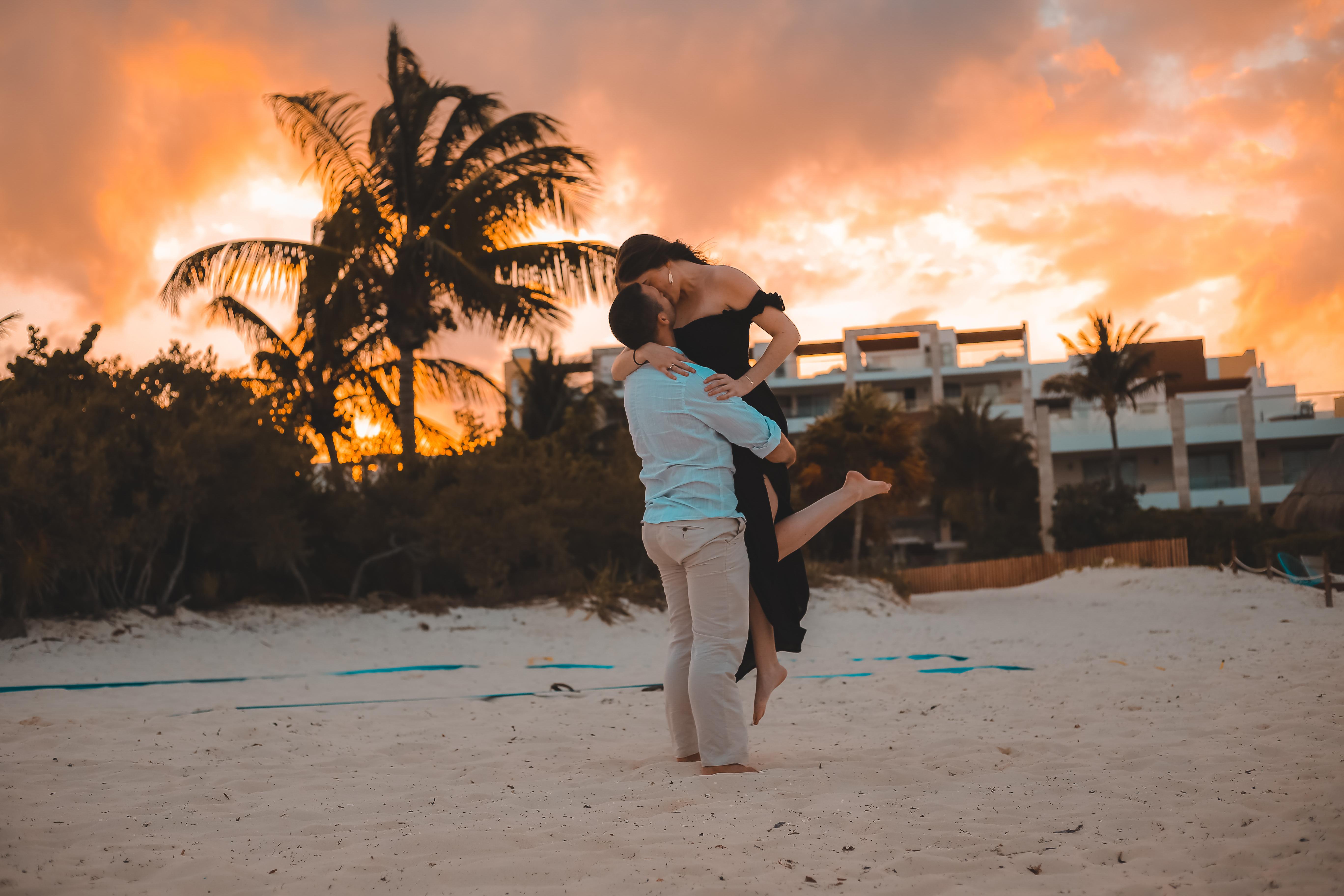 The Wedding Website of Courtney Schwabe and Julian Perti