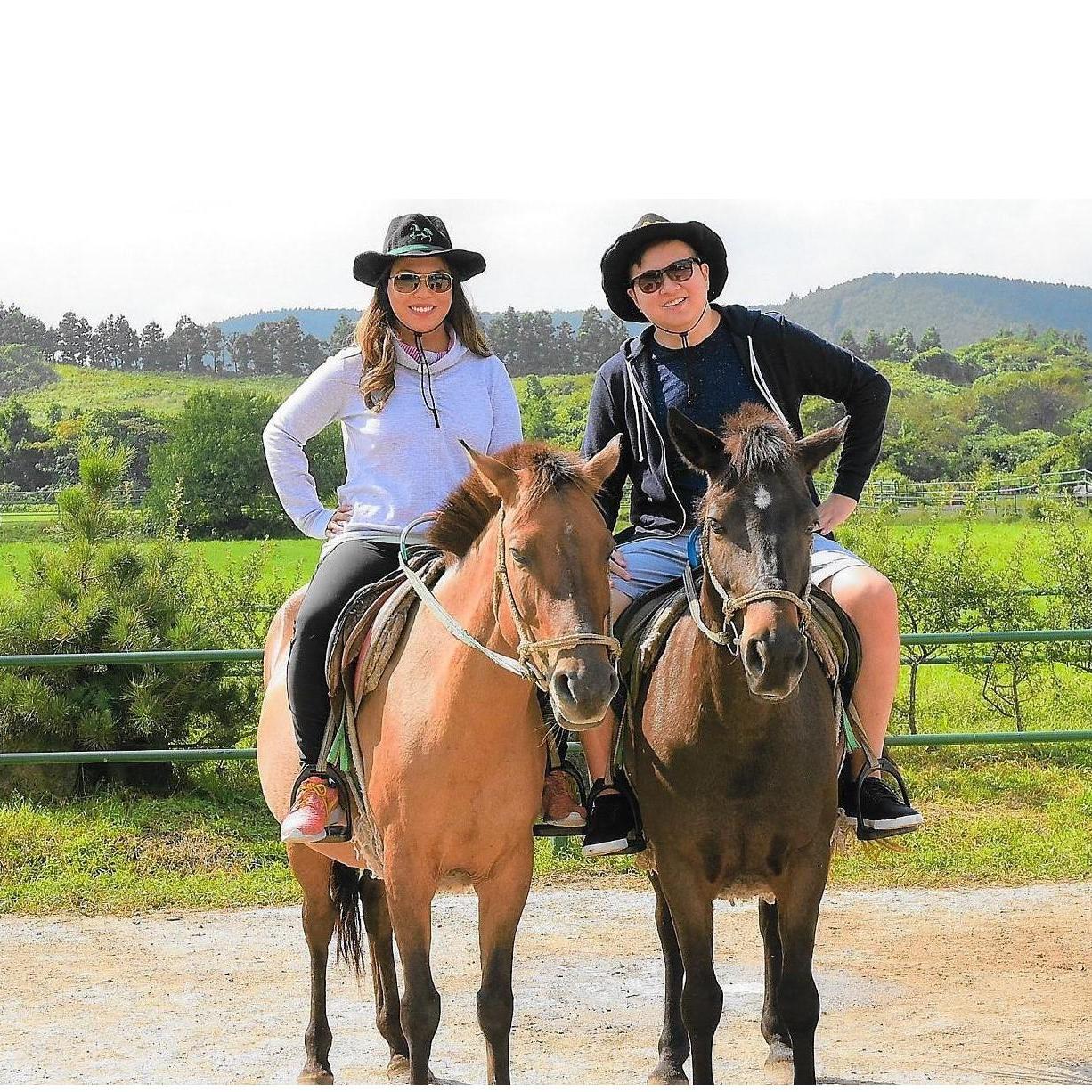 (2016) Horseback on Jeju