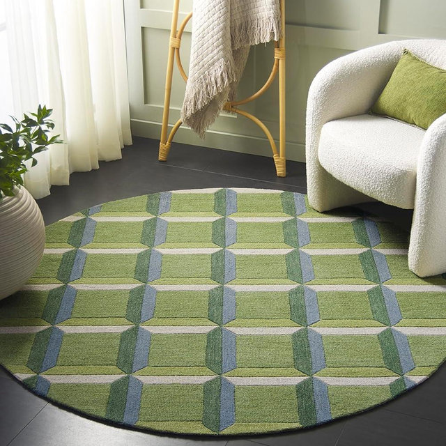 SAFAVIEH Genre Collection Area Rug - 7' Round, Green & Beige, Handmade Wool, Geometric Pattern, Ideal for Living Room, Bedroom, Home Office, Dining Space (GRE101Y-7R)