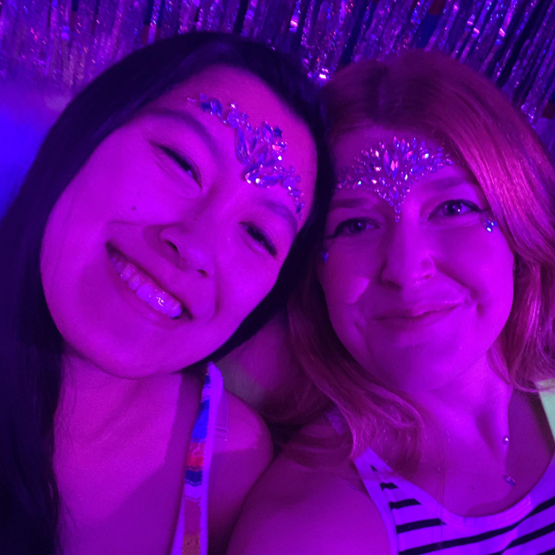 Attending a drag show in Victoria!