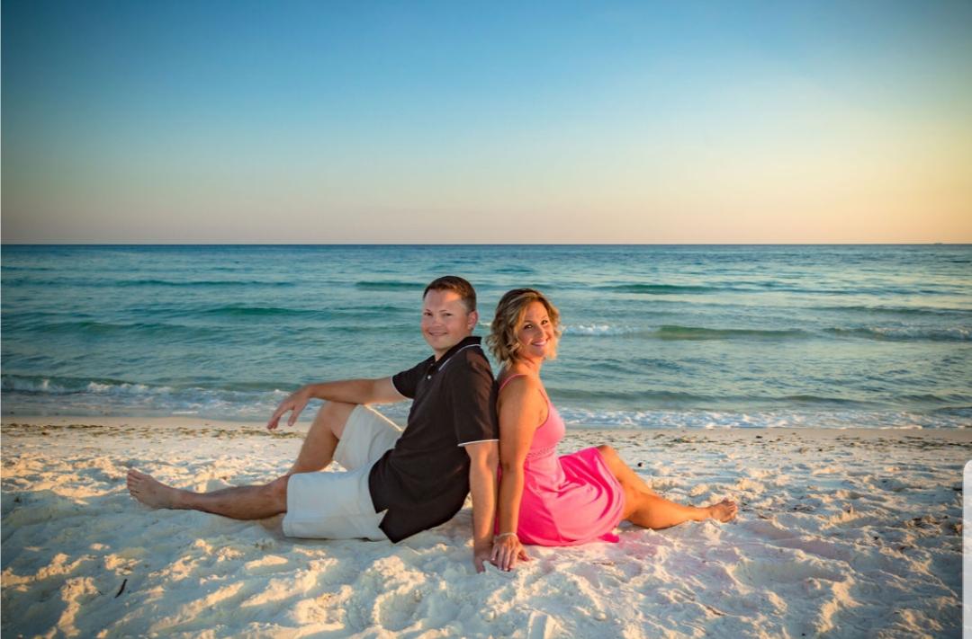 The Wedding Website of Tina Langsdon and Jeremy Shaffer