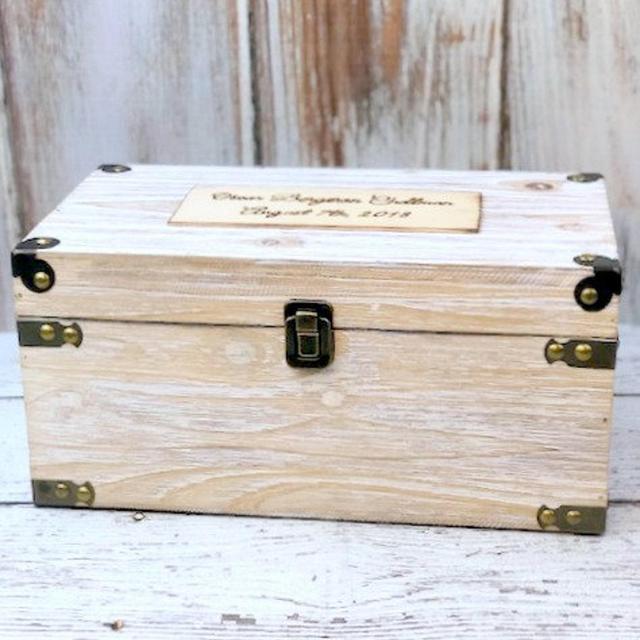 Keepsake Trunk - GREAT GROUP GIFT