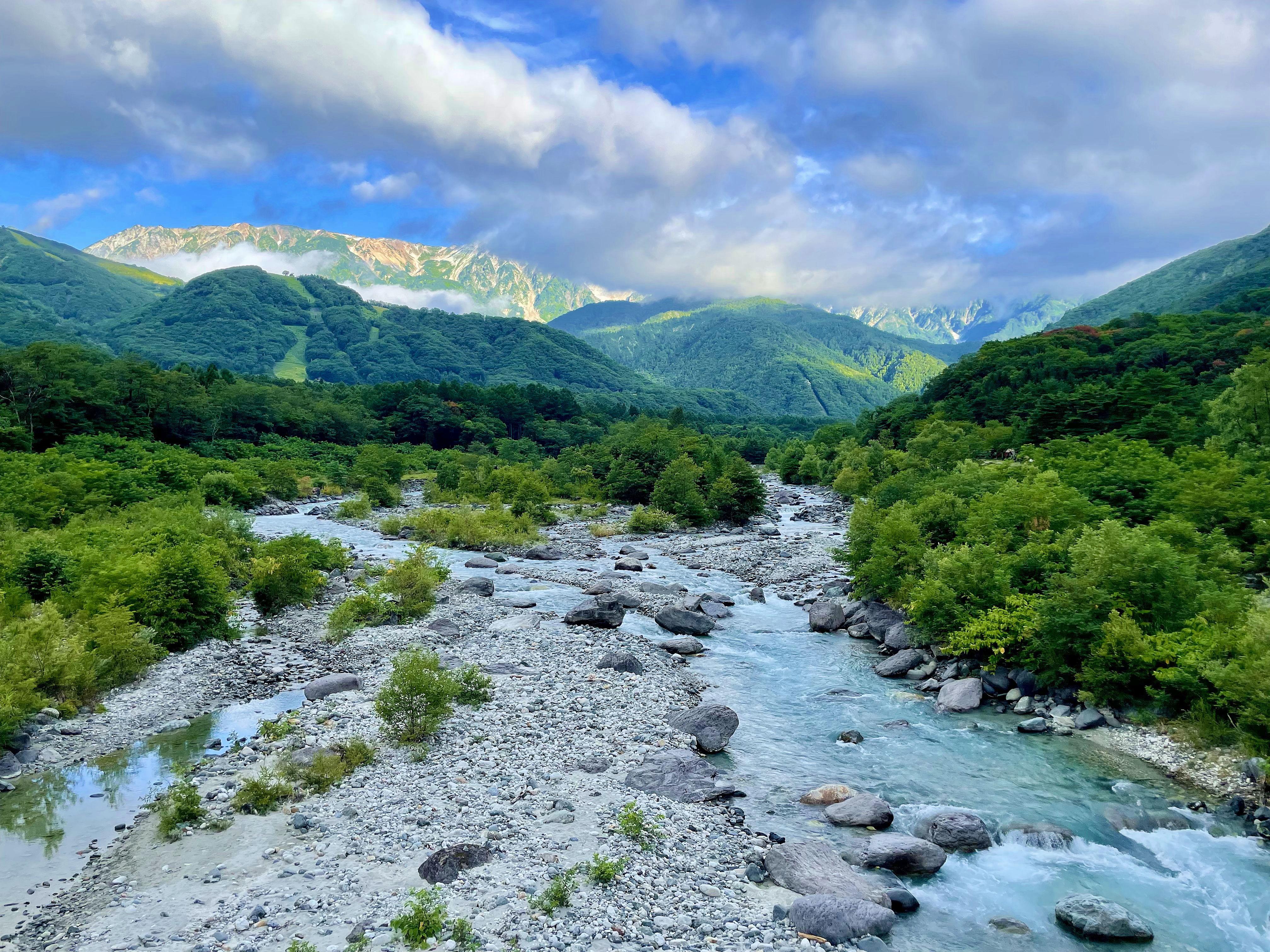 The Wedding Website of Ami Connolly and John Blagys