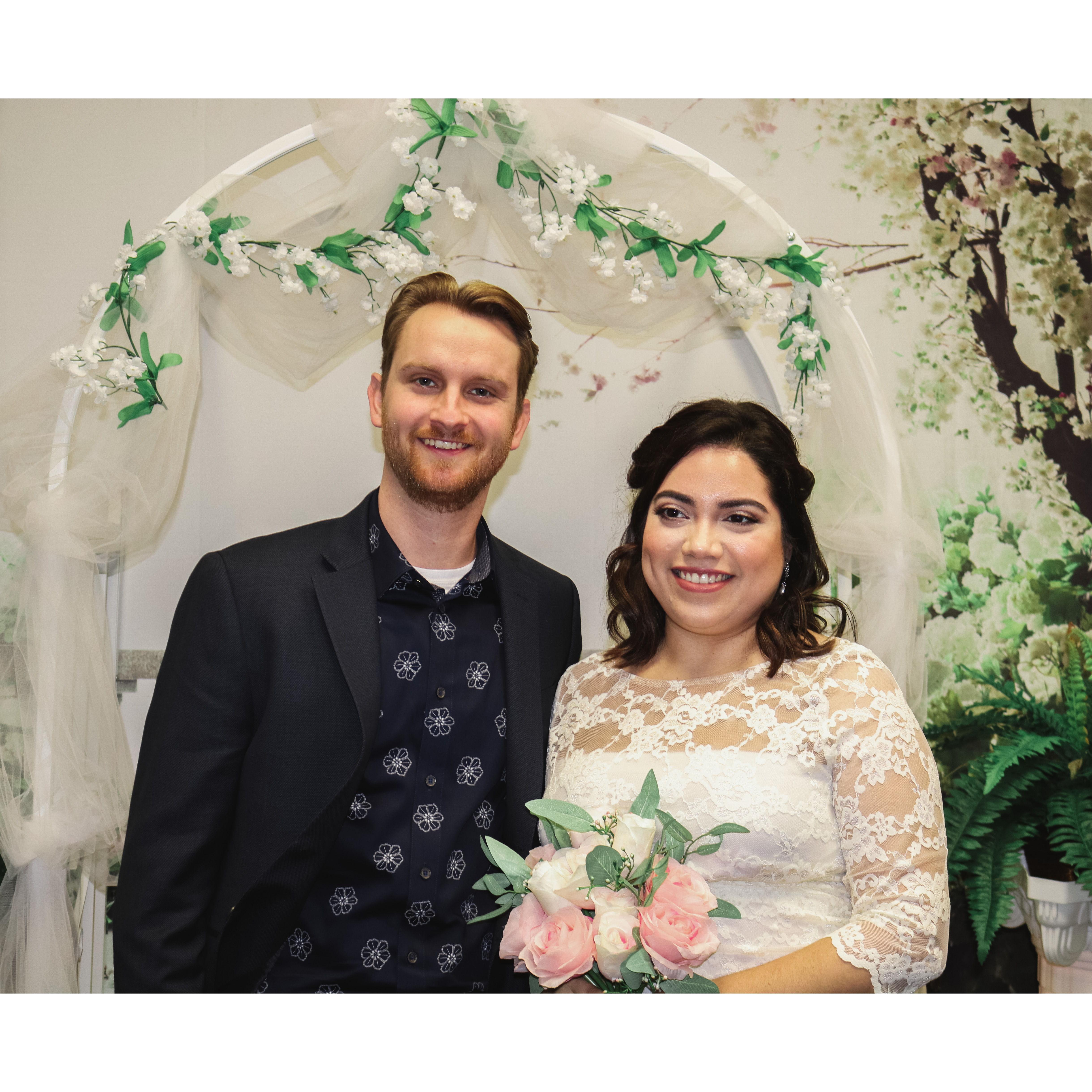 These lovebirds got hitched on their 5th year "togetherversary", January 28th, 2020.