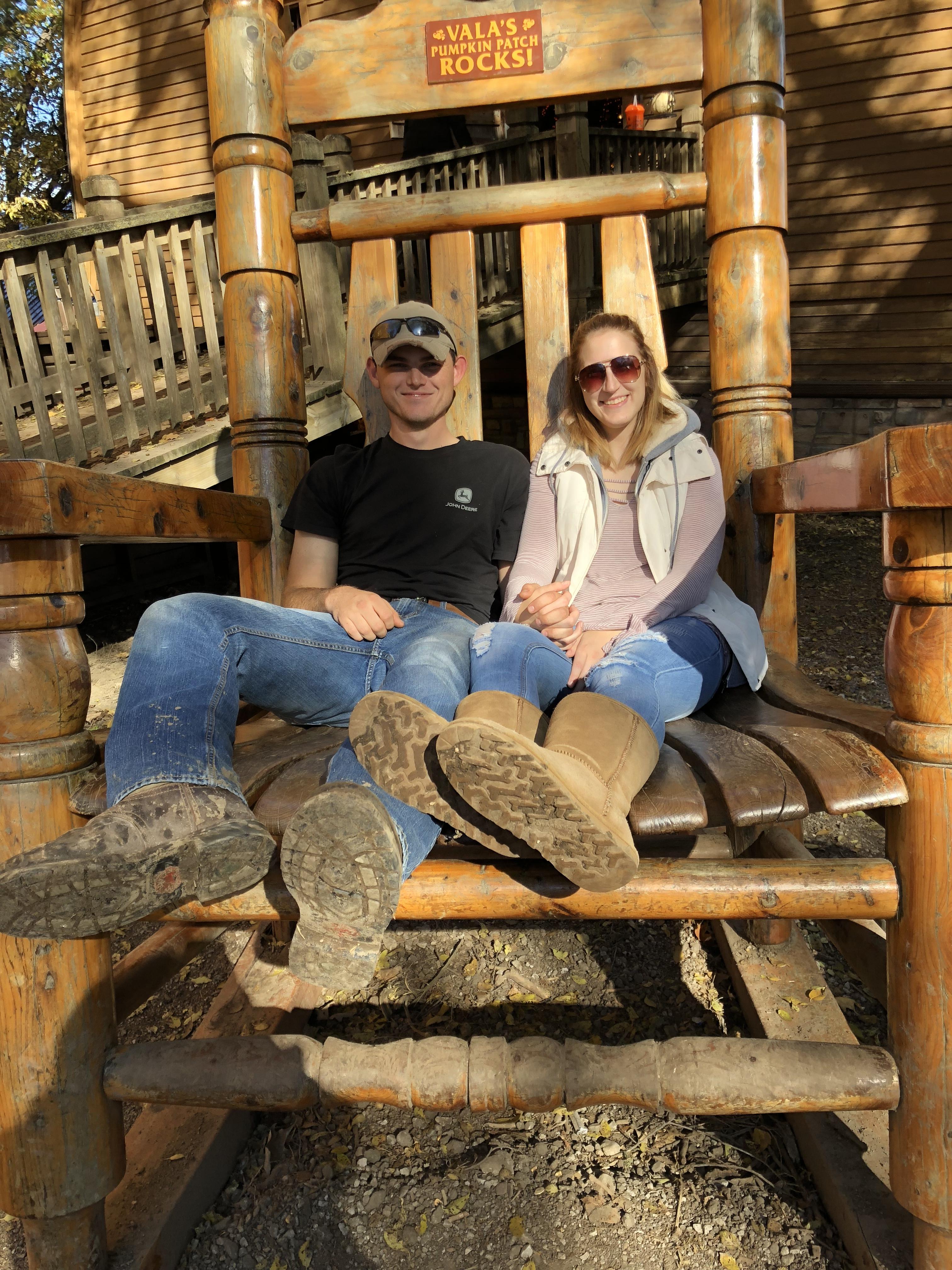 The Wedding Website of MaKenzie Gordan and Zachary Timmermans