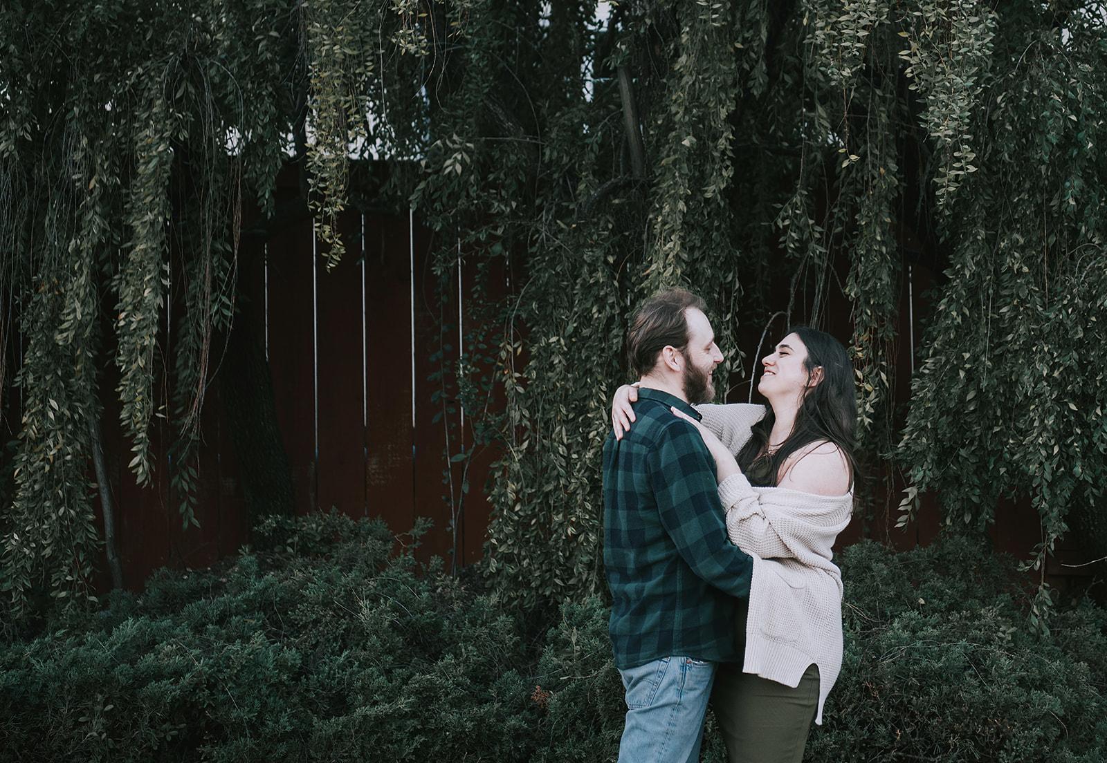 The Wedding Website of Liliana Silva and Jesse Cobb