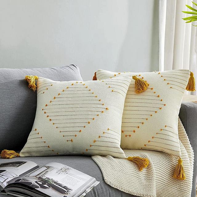 Baceight Throw Pillow Covers 18 x 18 Inch Set of 2 Boho Pillow Covers for Decorative Pillows with Tassels Cotton Neutral Accent Cushion Cover for Couch Sofa Bedroom Car