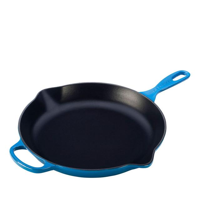 Le Creuset - Signature 11.75" Cast Iron Skillet