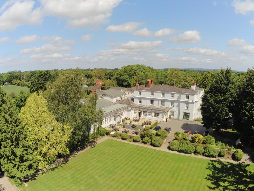 The Wedding Website of Katy Smith and Tom Taylor