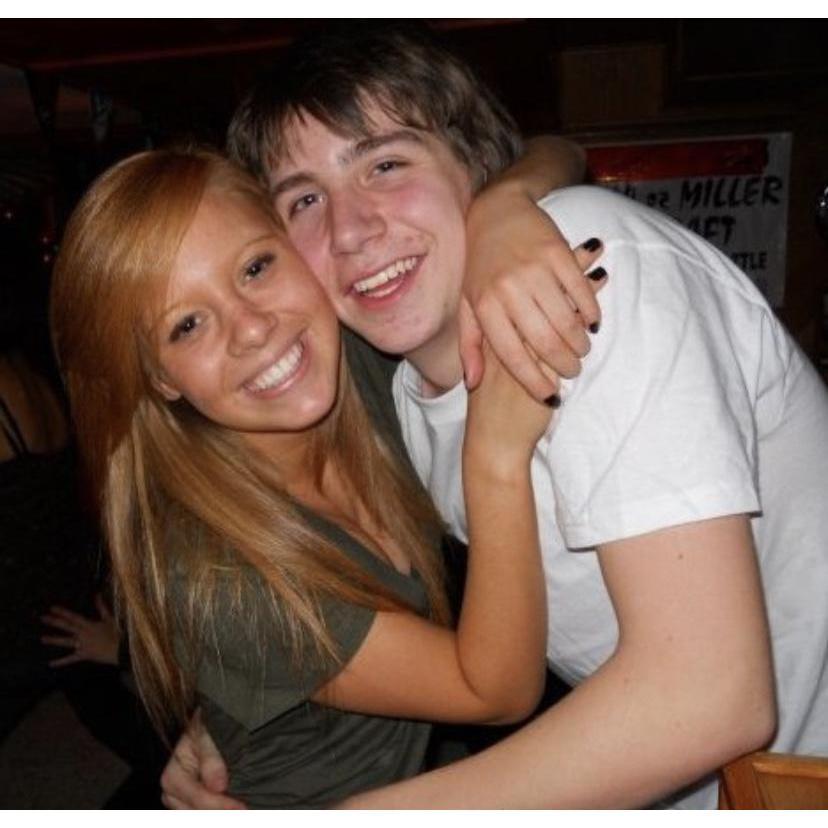 2010: Young love.